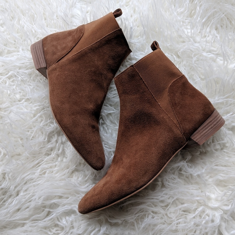 *GONE* Lucky Tan Suede Ankle Boots